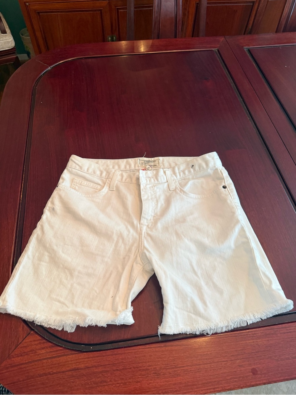 Current Elliott Sugar  White Frayed Hem Denim Shorts sz 24
